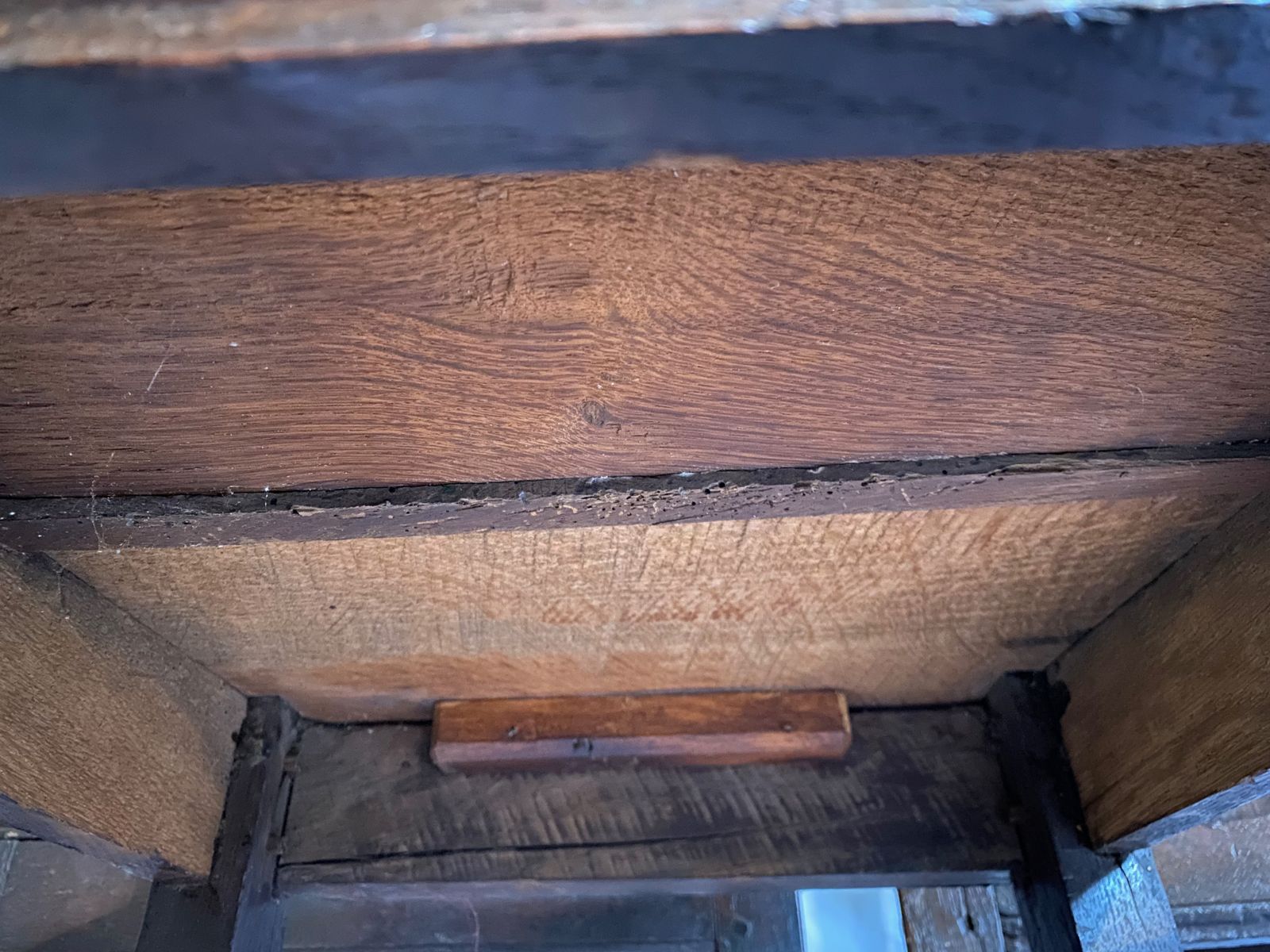 Mid 18th Century Walnut Dresser Base photo vinterior