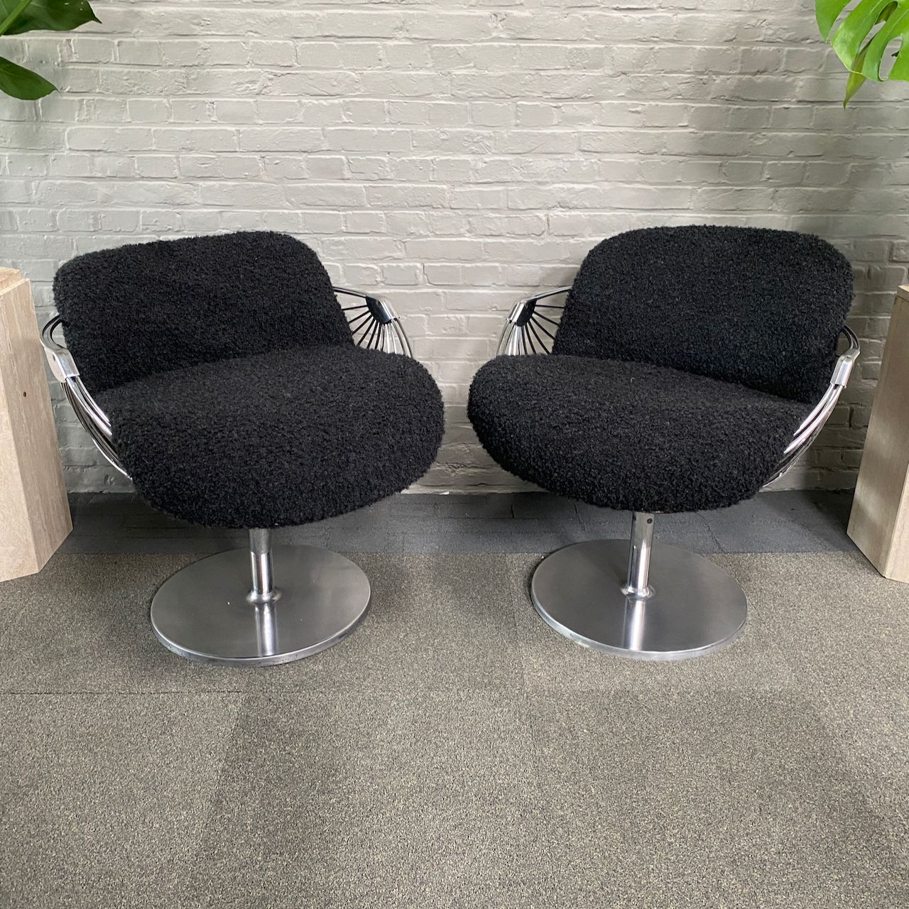 Pair Atomic Ball Chairs By Rudi Verelst For Novalux   Belgium 1974 photo 2245.0