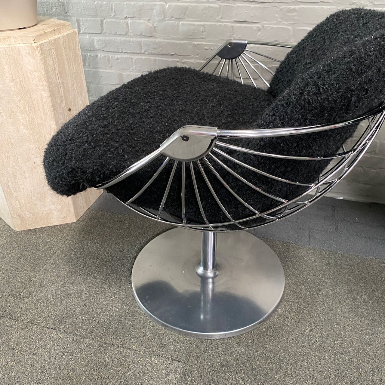 photo furniture Pair Atomic Ball Chairs By Rudi Verelst For Novalux   Belgium 1974