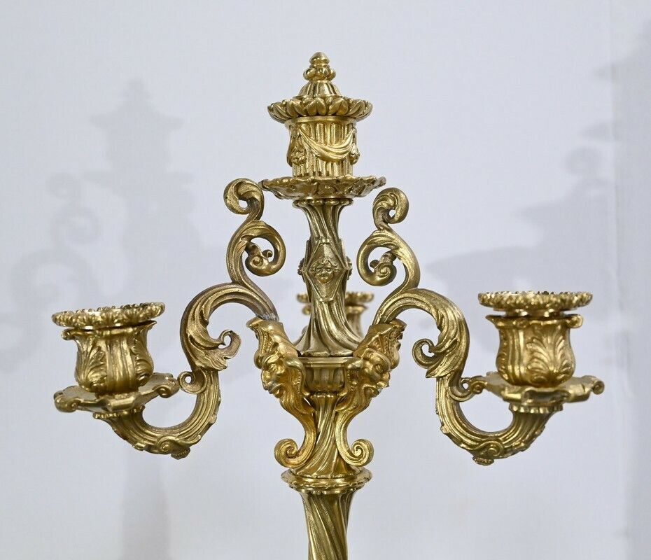 Pair Of Golden Bronze Candlabers, Restoration – Early 19th photo vinterior