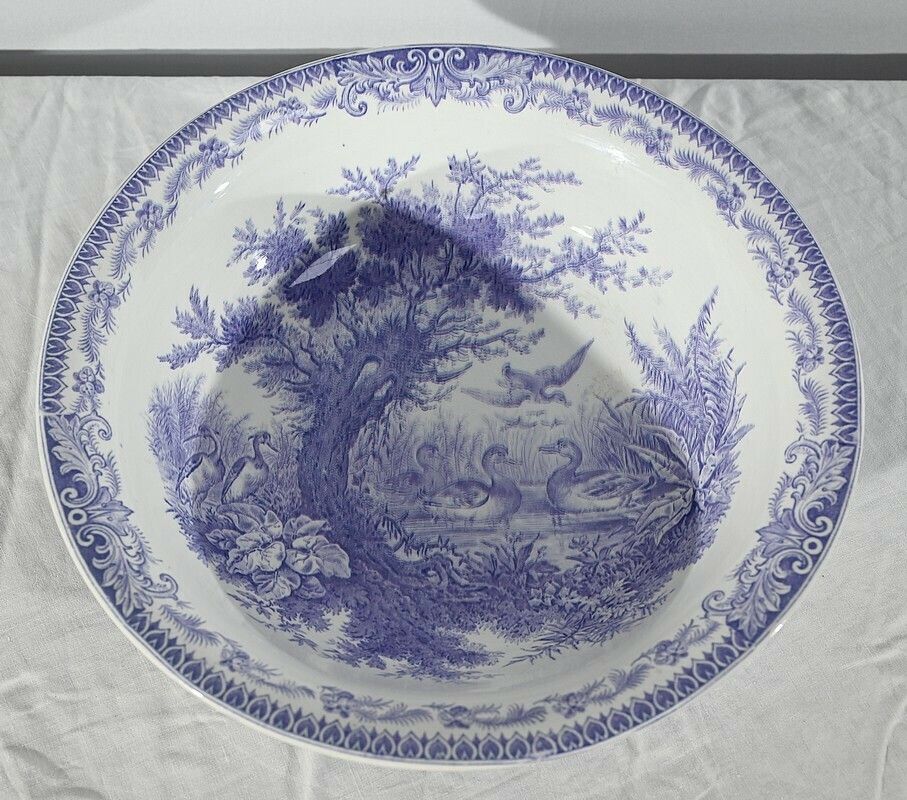 622.983870991 Sarreguemines Ceramic Toilet Set, Duck Collection – Late 19th Century photo