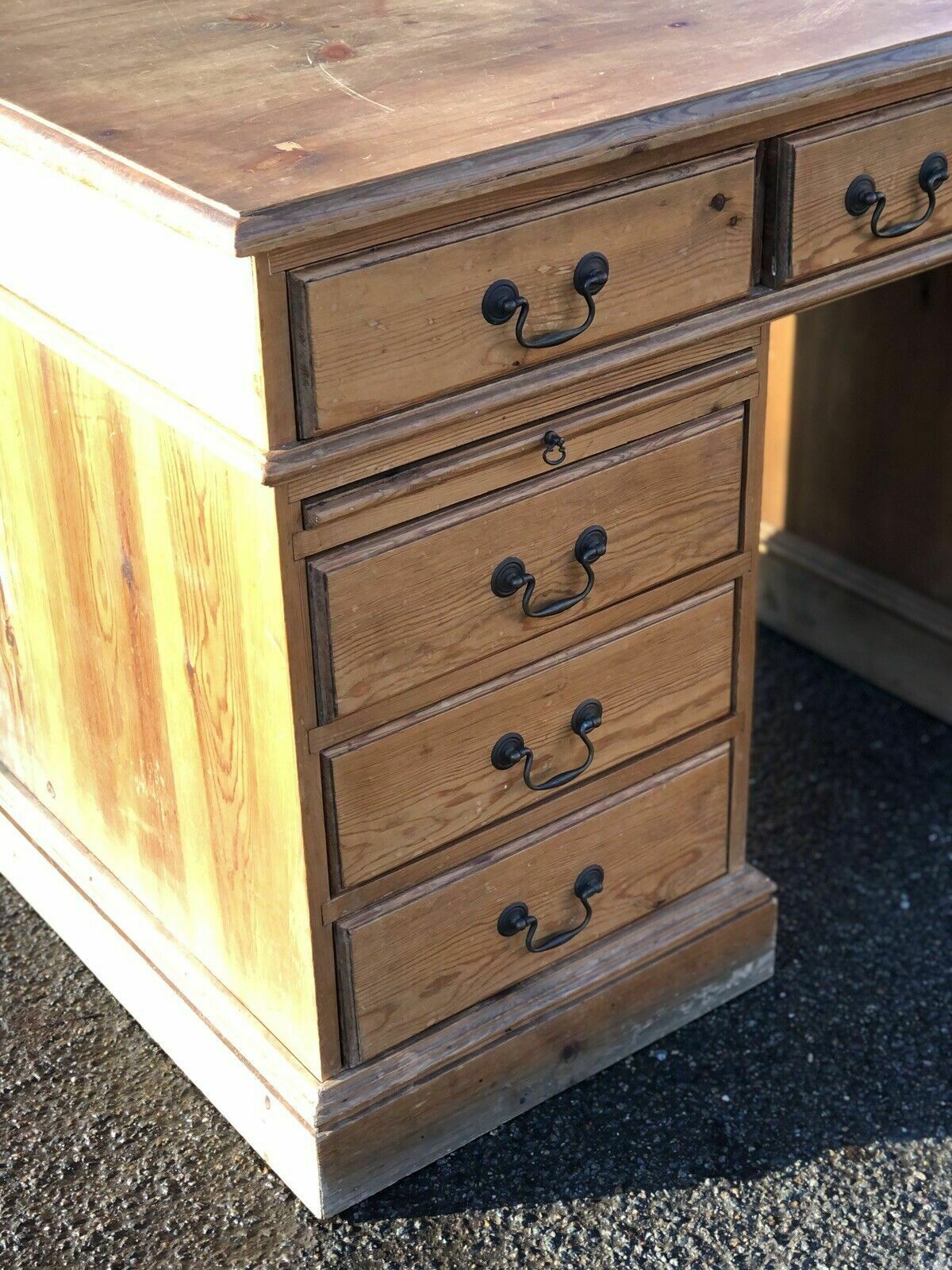 photo for sale Large Pine Pedestal Desk