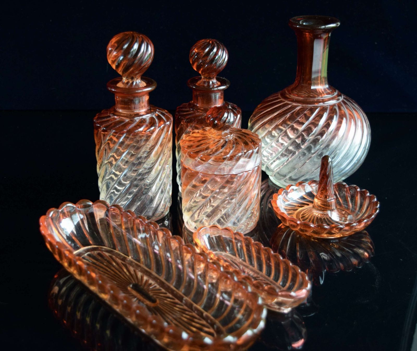 Baccarat Swirl Rose Tiente Dressing Table Set Belle Epoque photo Home Decor