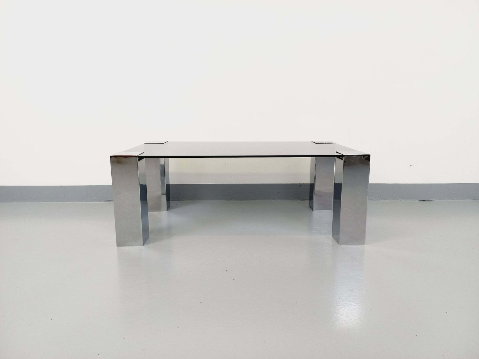 Table basse rectangulaire Willy Rizzo en verre fumé photo Mobilier