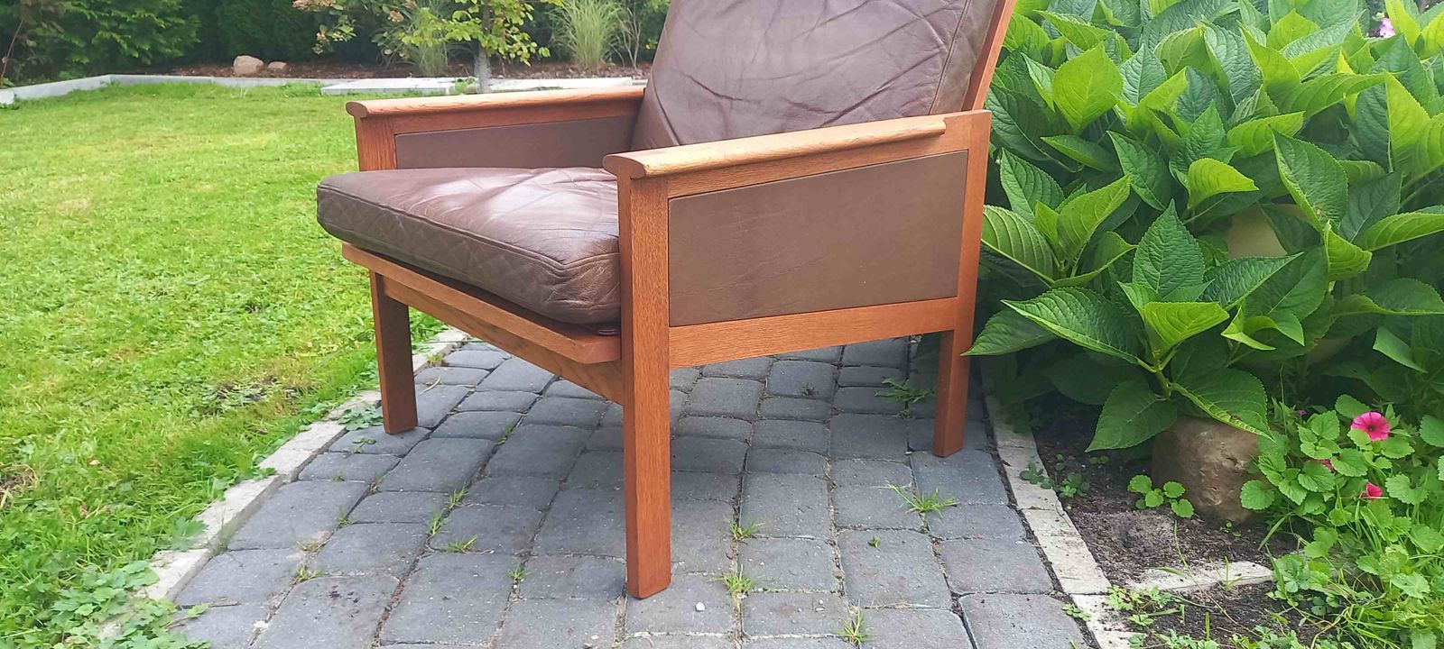 Leather Lounge Chair By Illum Wikkelsø For Eilersen, 1960s photo vinterior