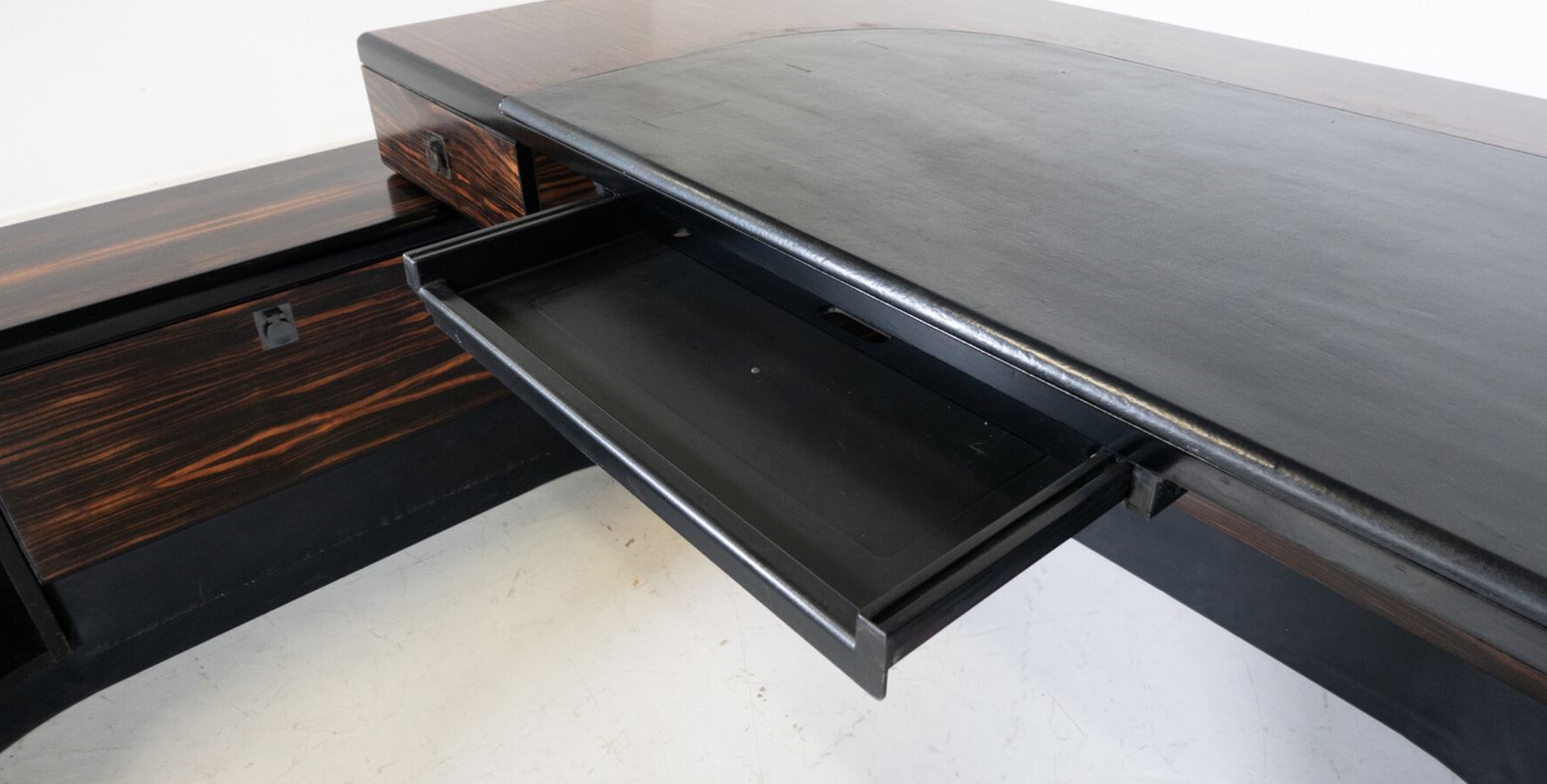 Mid Century Large Executive Wooden Desk, Italy, 1960s photo vinterior