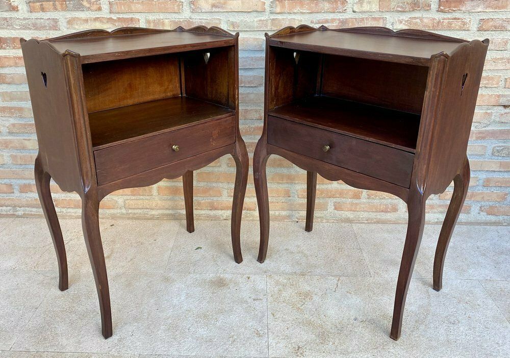 French Louis XV Style Walnut Nightstands, 1960s, Set Of 2 photo for sale
