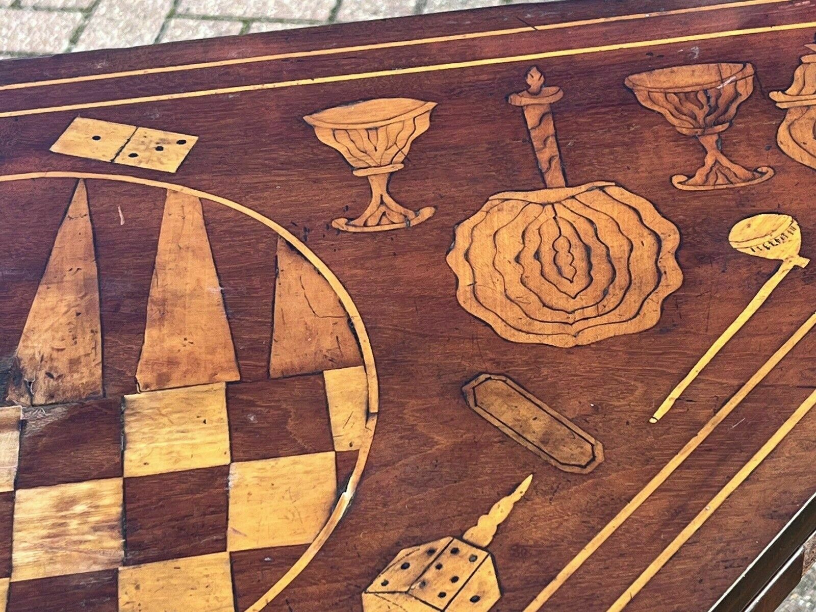 photo vintage Antique Dutch Marquetry Games Table With Fold Over Lid And Card Playing Area