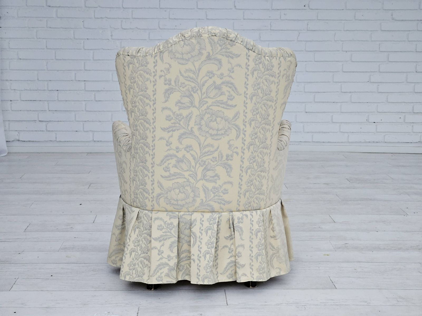 570.0 1950s, Danish Armchair, Reupholstered, Creamy/White Floral Fabric. photo