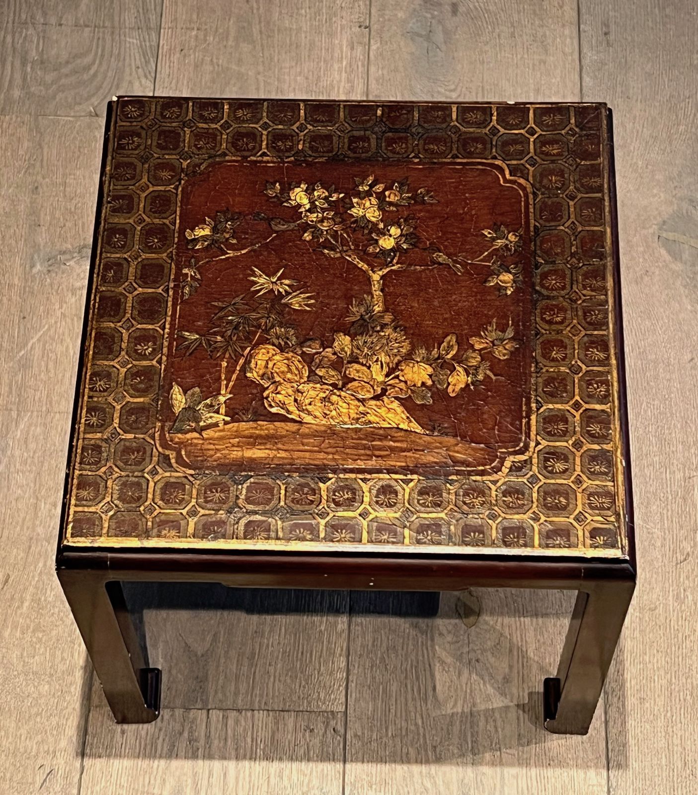 photo for sale Suite Of Three Lacquered Nesting Tables With Chinese Decors. Around 1940