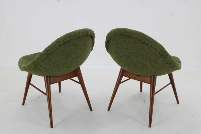 1960s Pair Of Restored Shell Chairs In Bouclé, Czechoslovaki photo vinterior