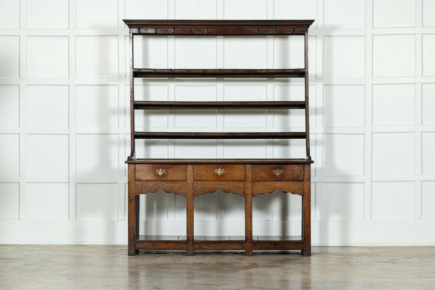 English George III Oak Potboard Dresser