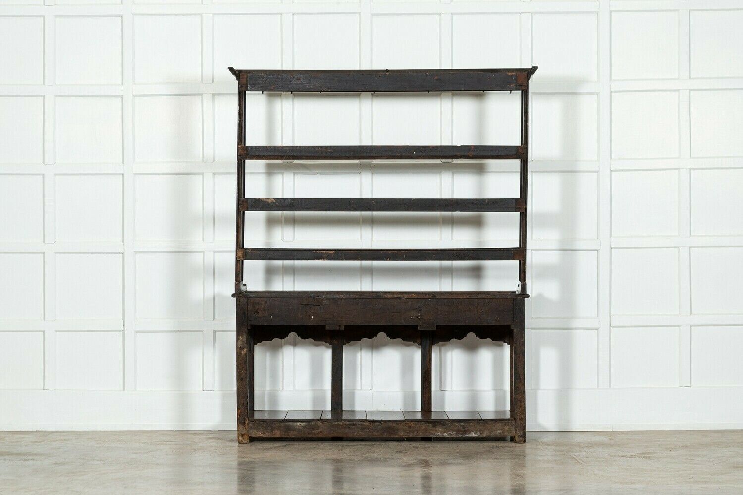photo buy English George III Oak Potboard Dresser