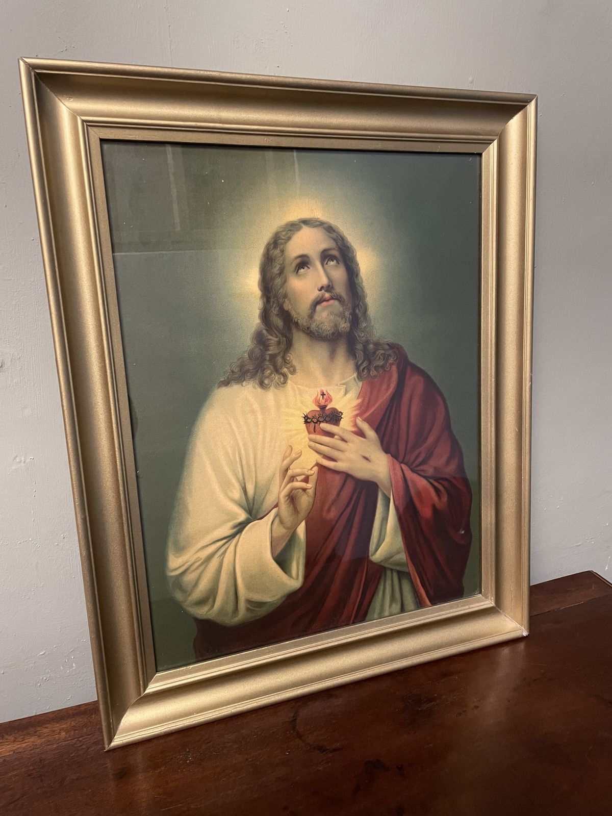 Vintage Framed Print Of Sacred Heart Of Jesus photo vinterior