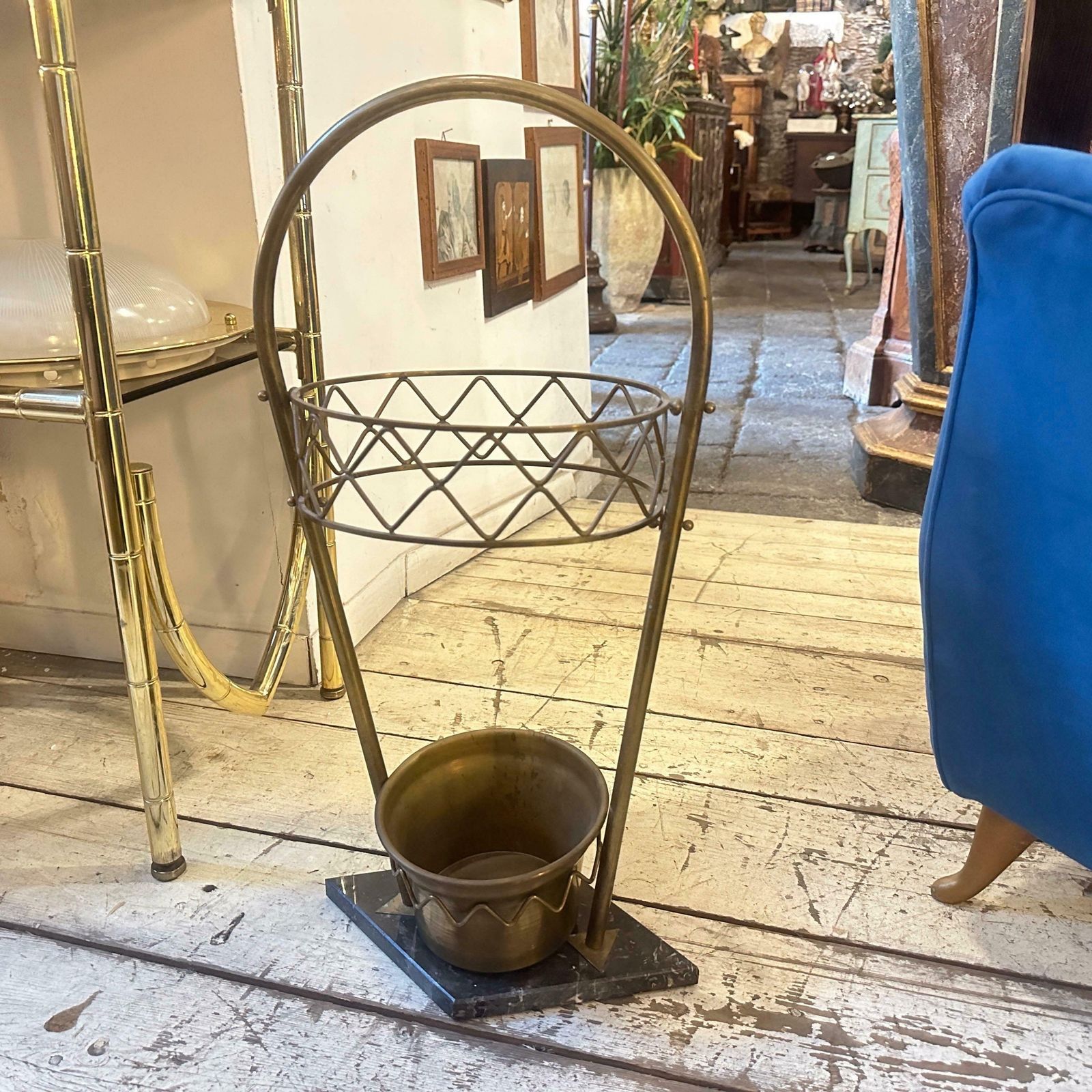 An Elegant 1950s Gio Ponti Style Mid Century Modern Italian Umbrella Stand photo furniture