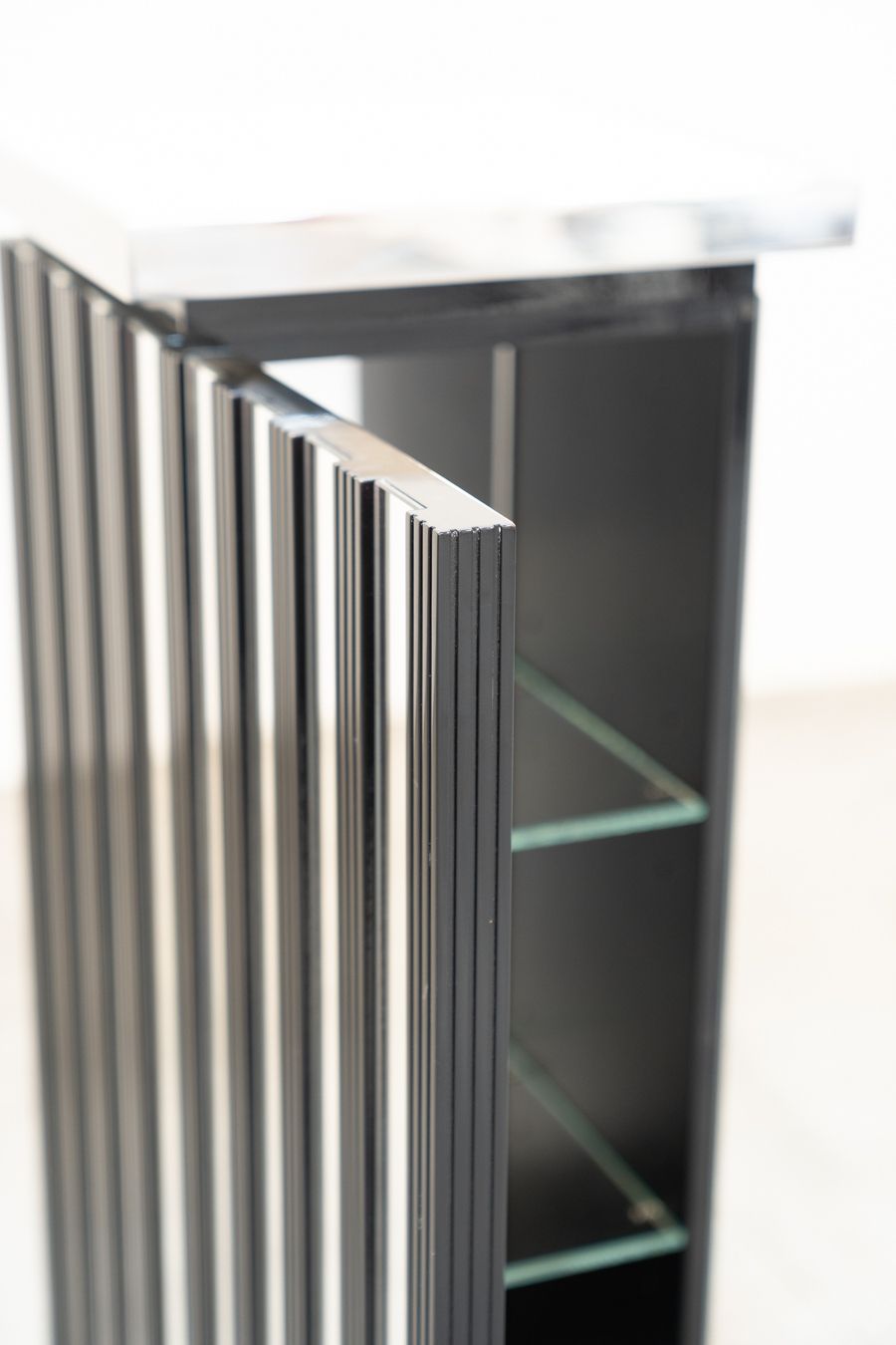 photo vinterior Pair Of Exhibit Style Display Cabinets, Set Of 2, 1980s
