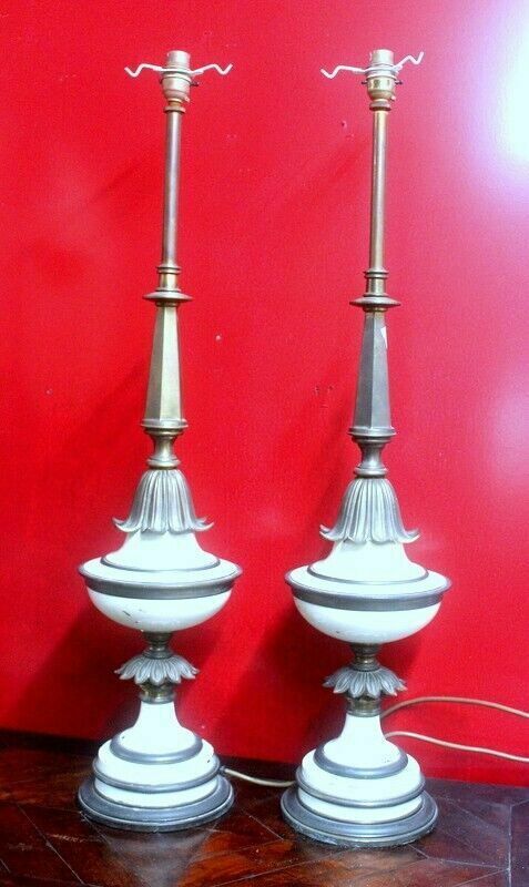 Antique 1960s Pair Of Stiffel Brass Torchiere Table Lamps