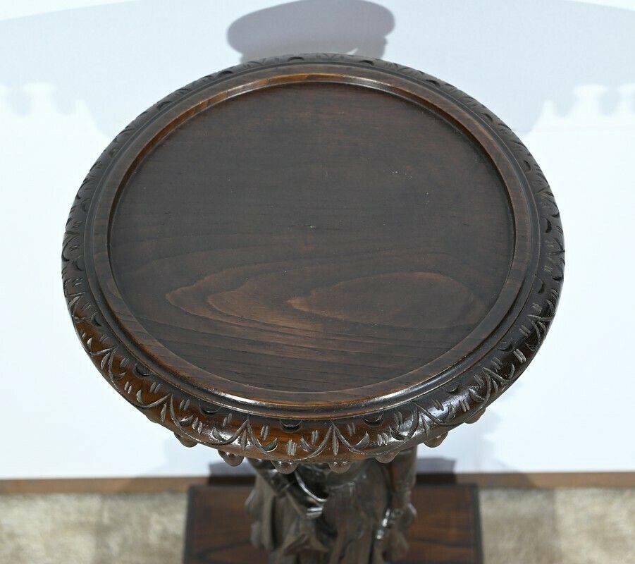 Chestnut Bolster – 1900, 1900s photo Home Decor
