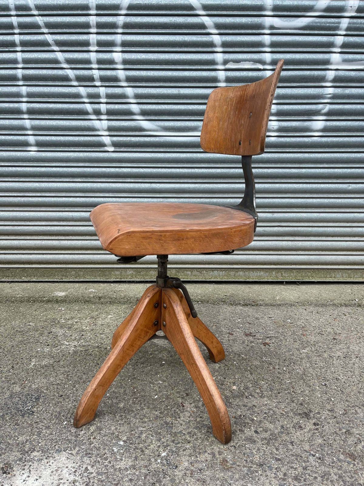 Adjustable Architects Chair By Margarete Klöber For Polstergleich Germany 1930s photo 475.0