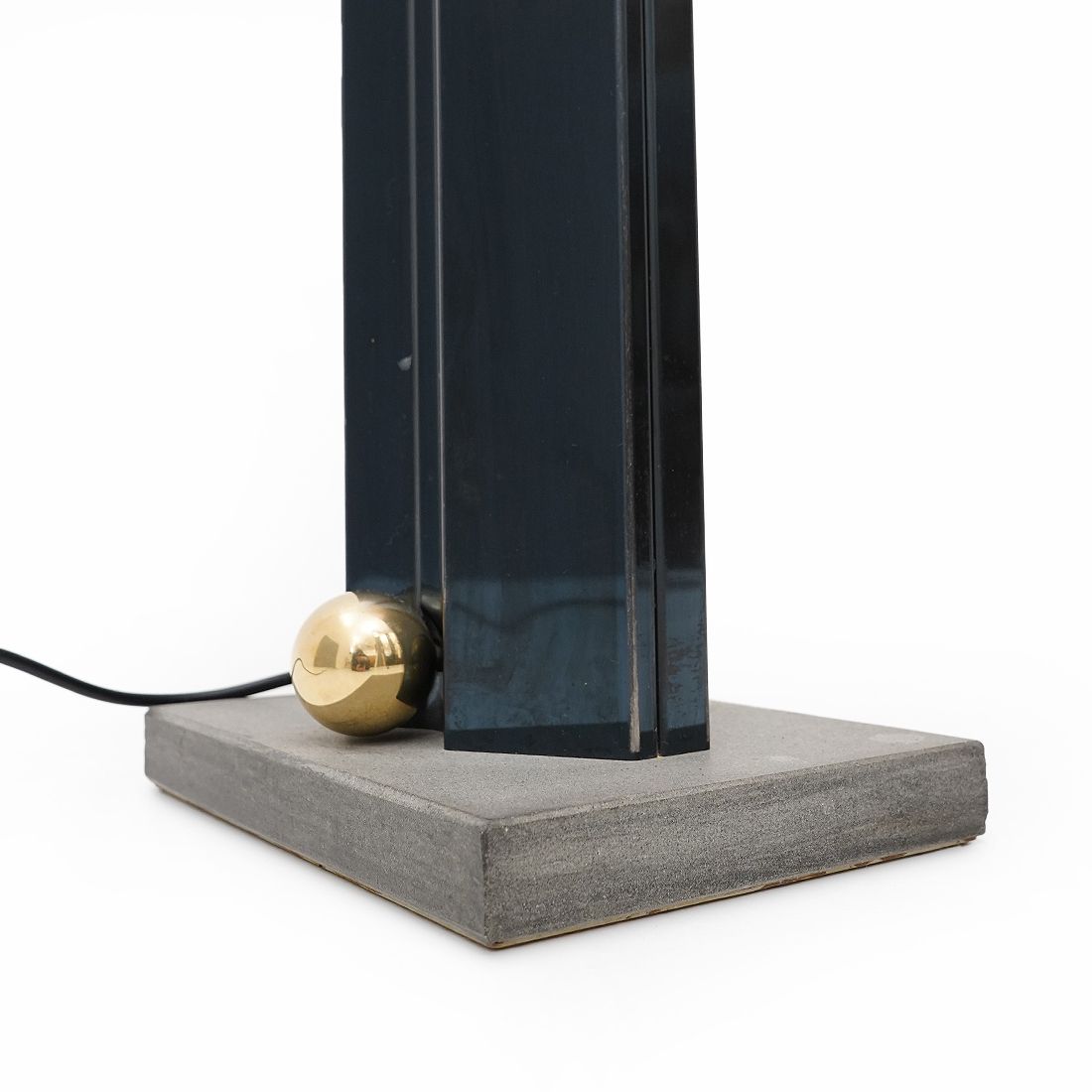“Totem” Floor Lamp By Kazuhide Takahama For Sirrah, 1980s photo vinterior