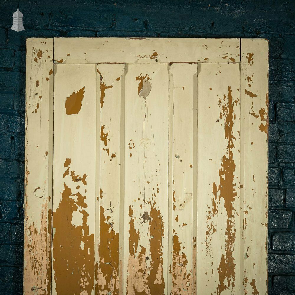 photo furniture Pitch Pine Door, 6 Panel With Stop Chamfer Detailing