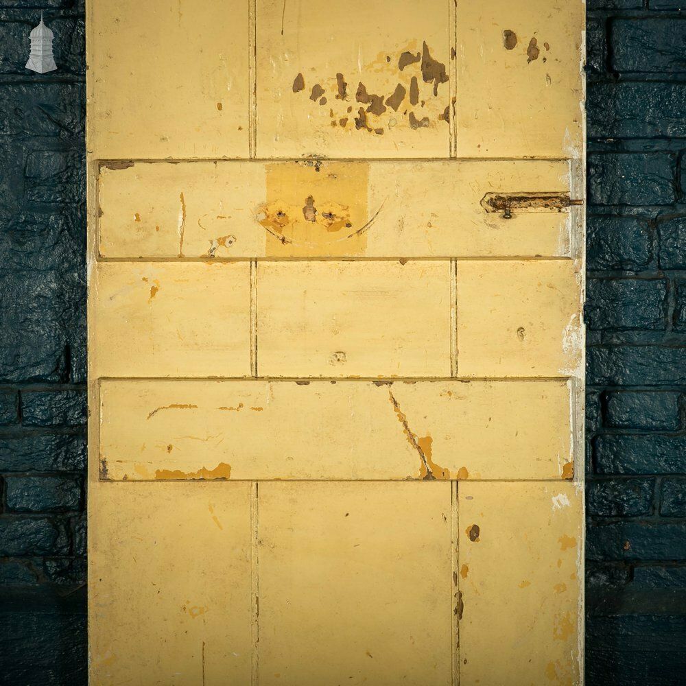 Home Fixtures Plank & Ledge Door, Distressed Paint Finish, Strap Hinges photo