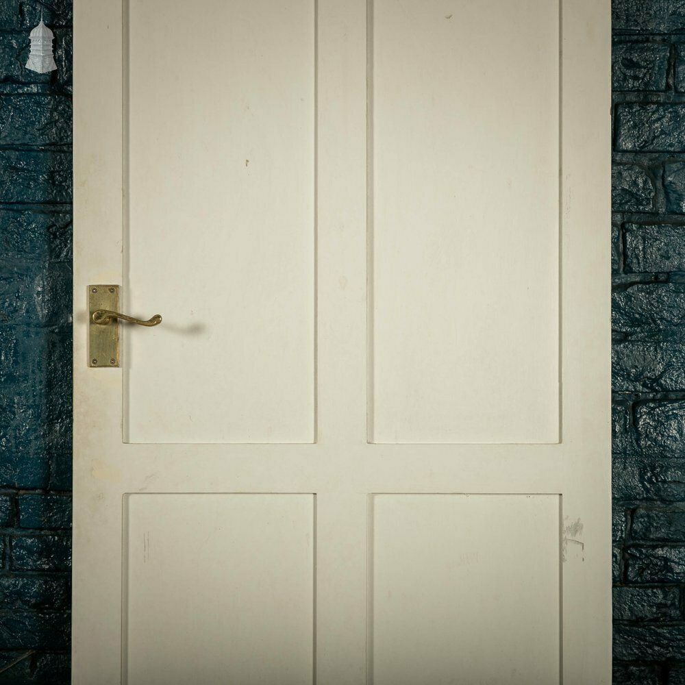 Shaker Style Door, 4 Panel White Painted Pine photo vinterior