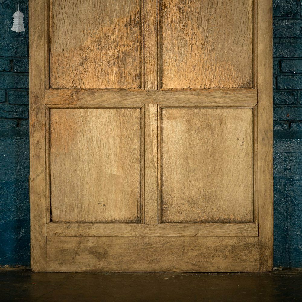 Solid Oak Framed Door, Veneered Panels With Visible Deterioration photo vinterior