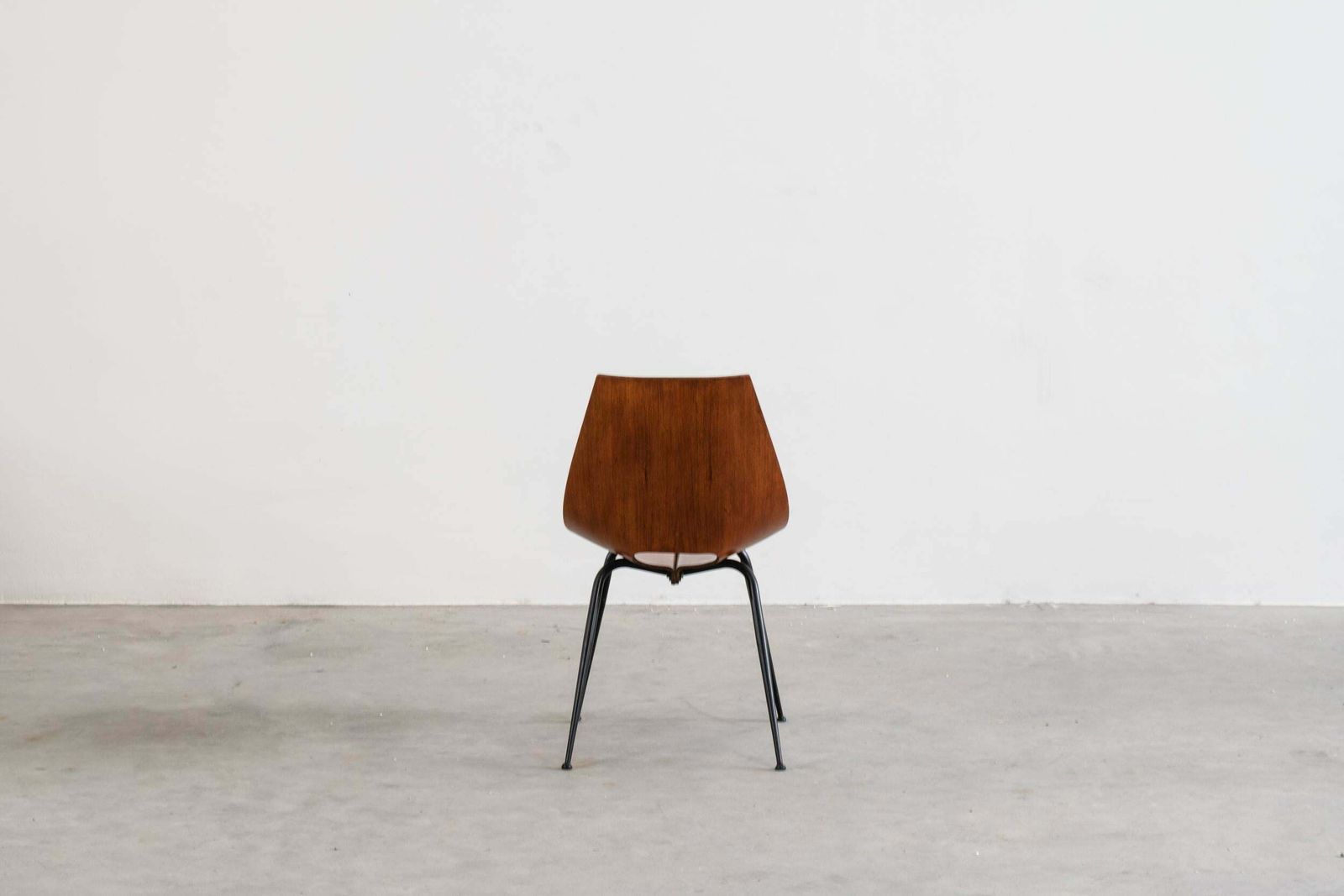 Carlo Ratti Set Of Four Chairs In Plywood By Società Compensati Curvi 1950s photo 3920.0