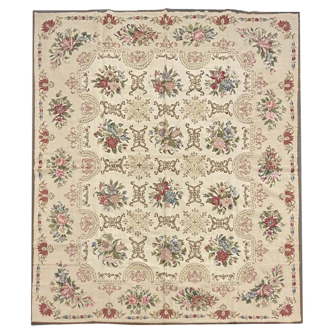 Traditional Beige Carpet Repeat Bunch Of Flowers Rug Needlepoint Livingroom Rug