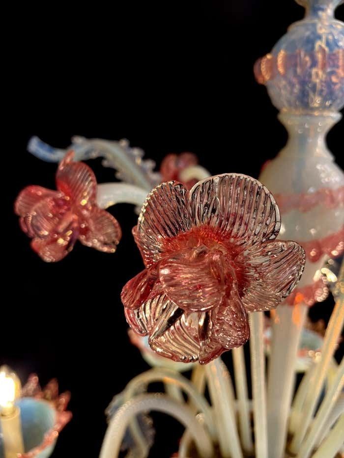 Majestic Light Blue And Pink Venetian Chandelier, Murano, 1950s photo vinterior