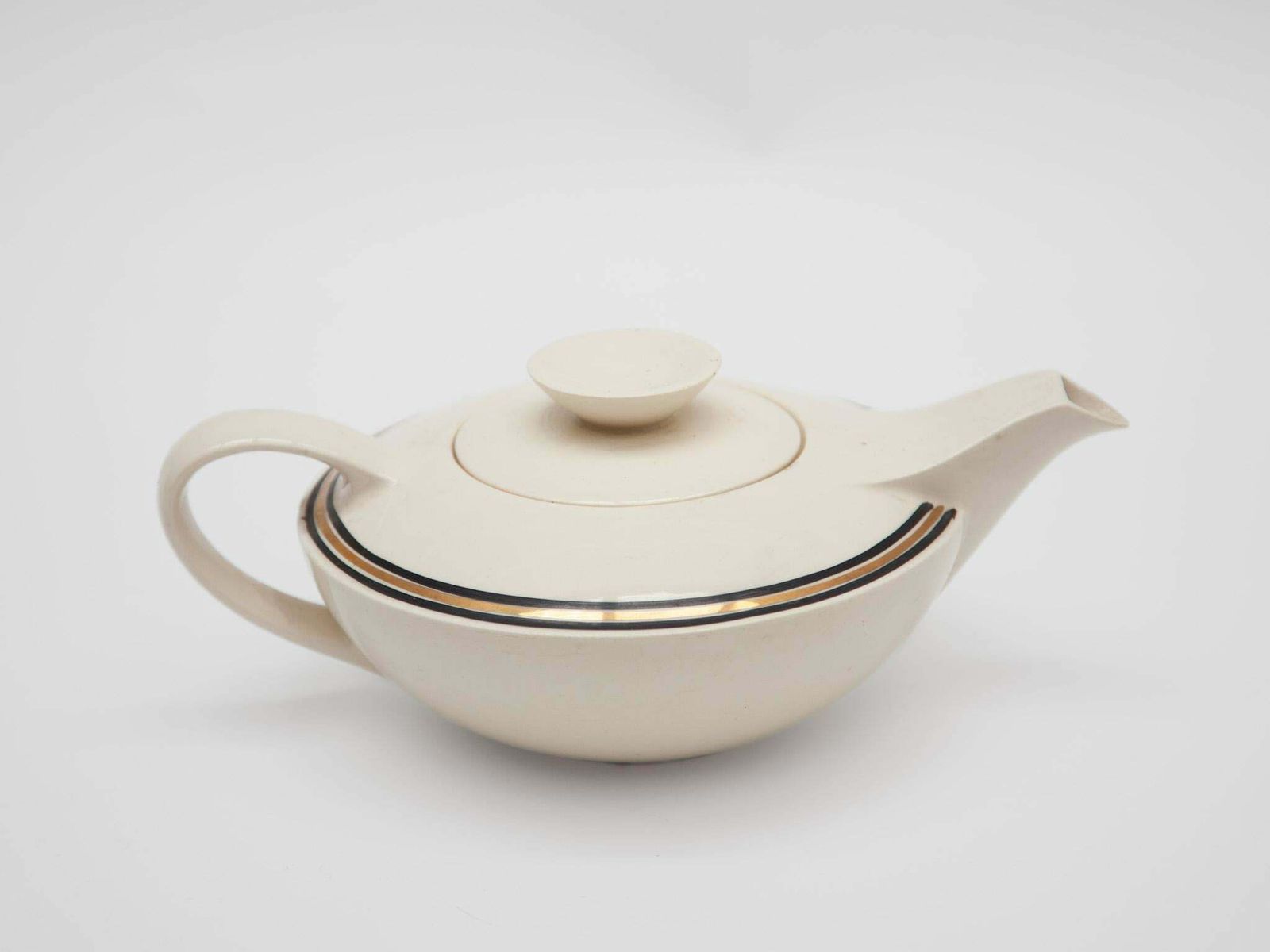 photo vintage Edmond Bellefroid Tea Set By Petrus Regout Maastricht, Bauhaus, Dutch Art Deco
