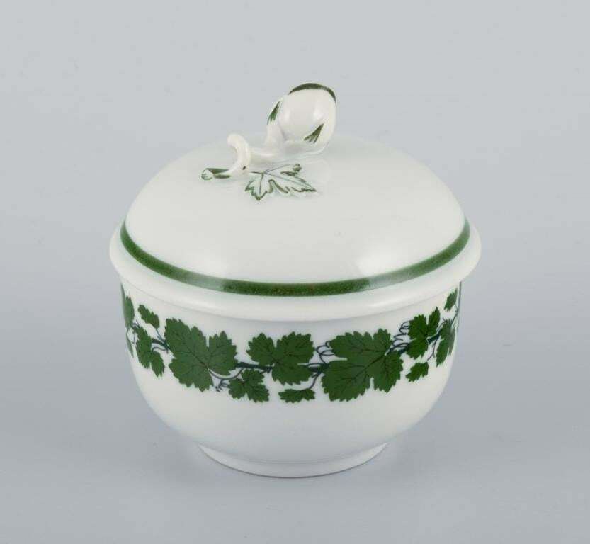 Meissen, Germany, Green Ivy Vine, Sugar Bowl And Creamer. photo Home Decor