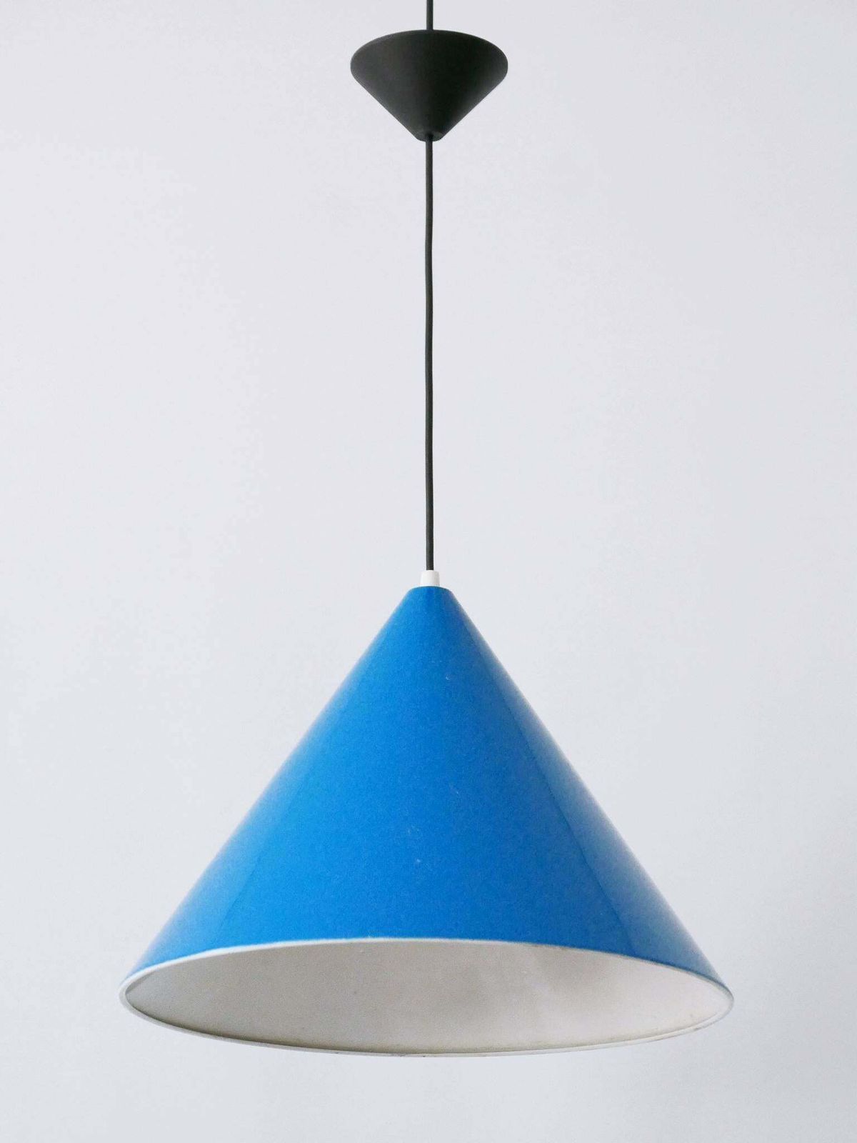 Large Mid Century Modern Billard Pendant Lamps By Louis Poulsen Denmark 1960s photo vinterior