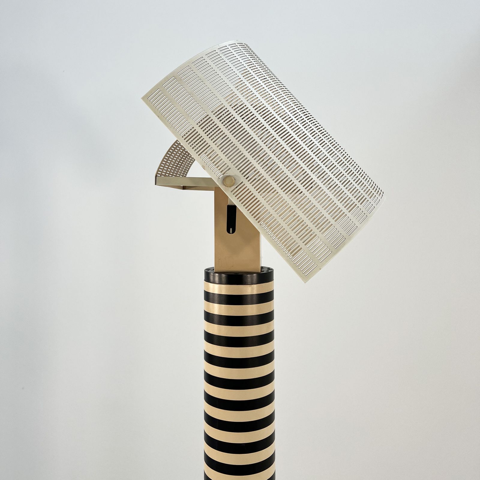 Shogun Floorlamp By Mario Botta For Artemide, 1980s photo vinterior