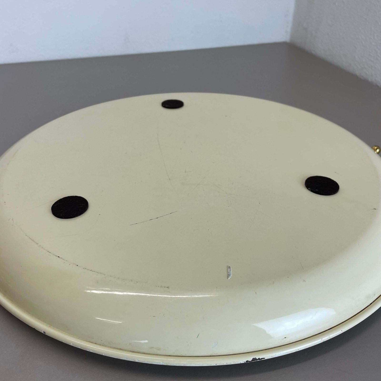 1048.0 Unique Hollywood Regency Brass Metal Tray By Vereinigte Werkstätten München 1950 photo