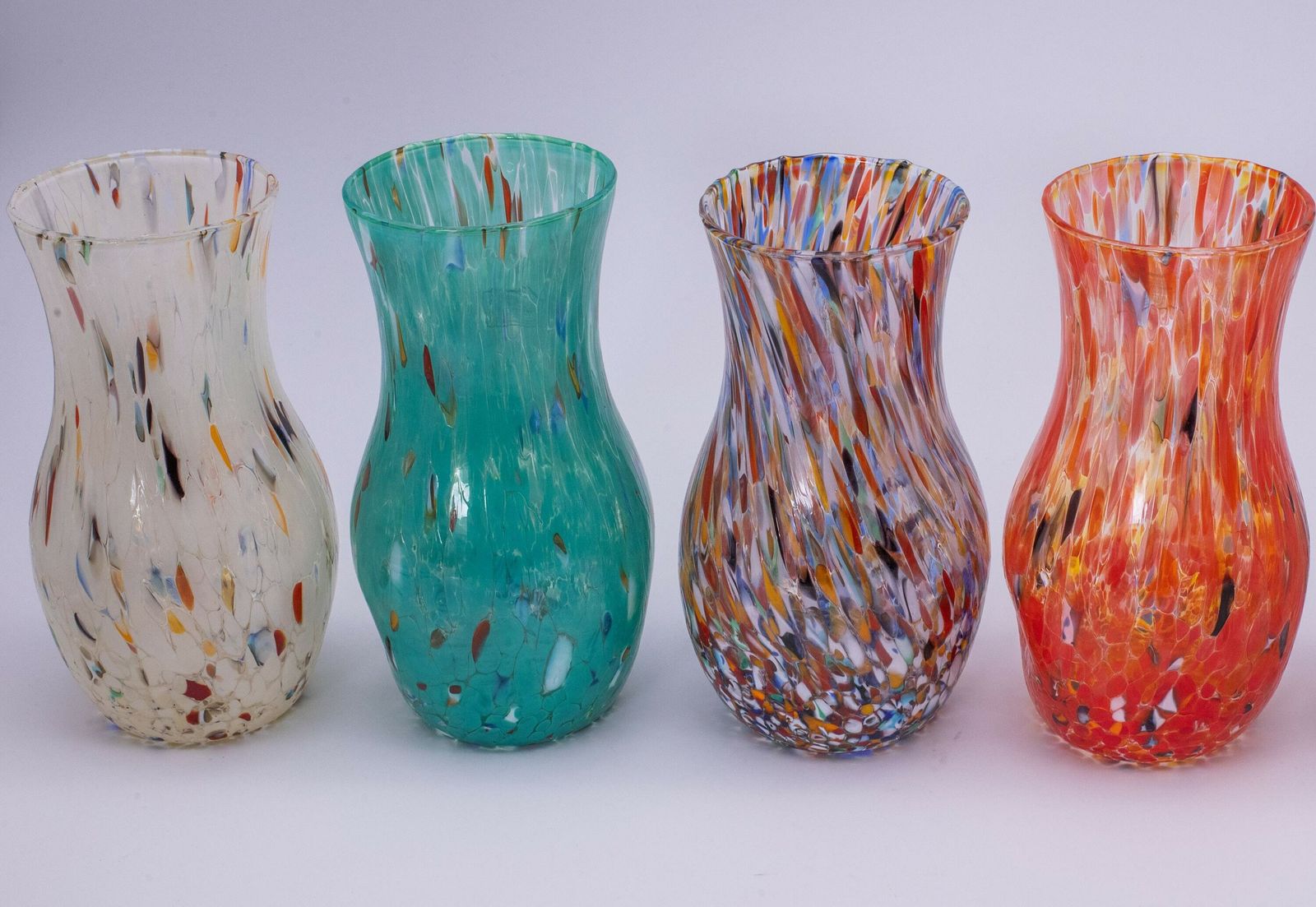 Jacksonville, Murano Glasses Vase Color "Ivory", Model Goto, Handmade, Murano Glass Made In Italy photo vintage