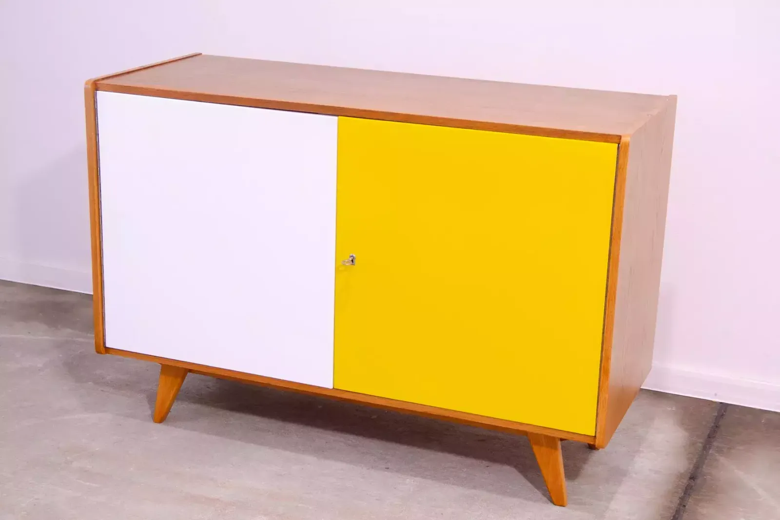 Volledig Gerestaureerd Mid Century Dressoir U 450 Van Jiří Jiroutek, Jaren 1960, Tsjecho Slowakije photo vinterior