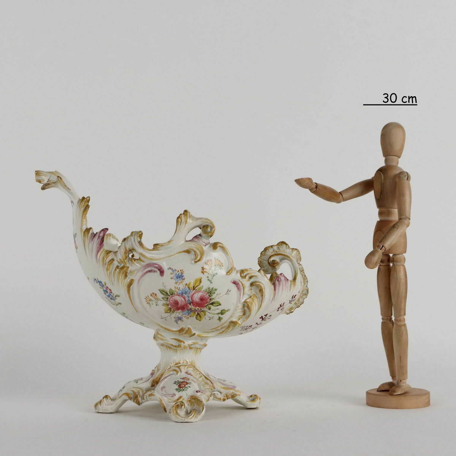 Ancient Centerpiece Man. Antonibon Nove Late XIX Century Majolica photo furniture