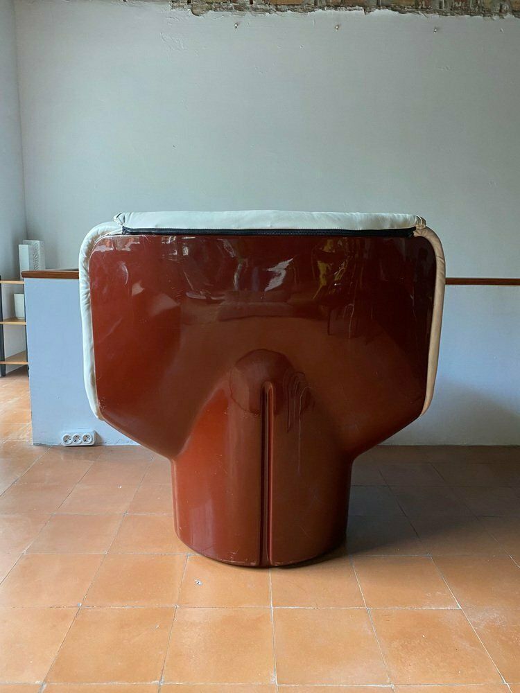 Poltrone Lounge Chair By T. Ammannati & G.P. Vitelli For Comfort, Italy, 1973 photo Furniture