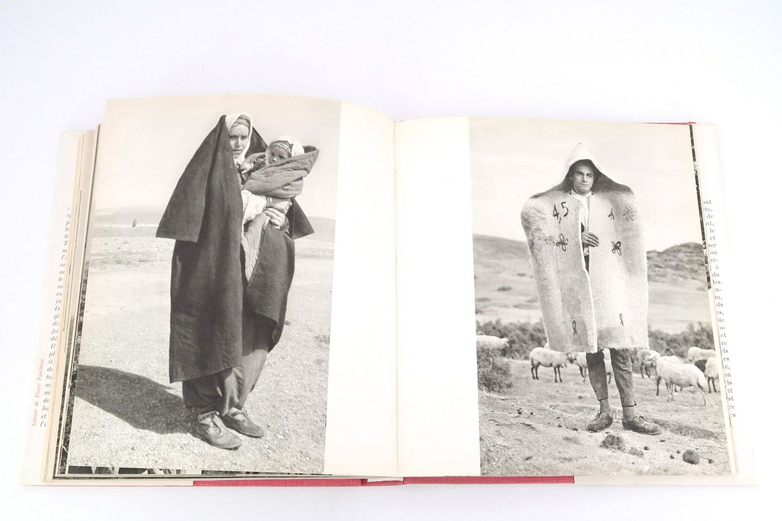 Book " Trésors De La Turquie " By Miche De Saint Pierre, Arthaud, 1959 / Turkey, Architecture, Art, Traditions photo Home Decor