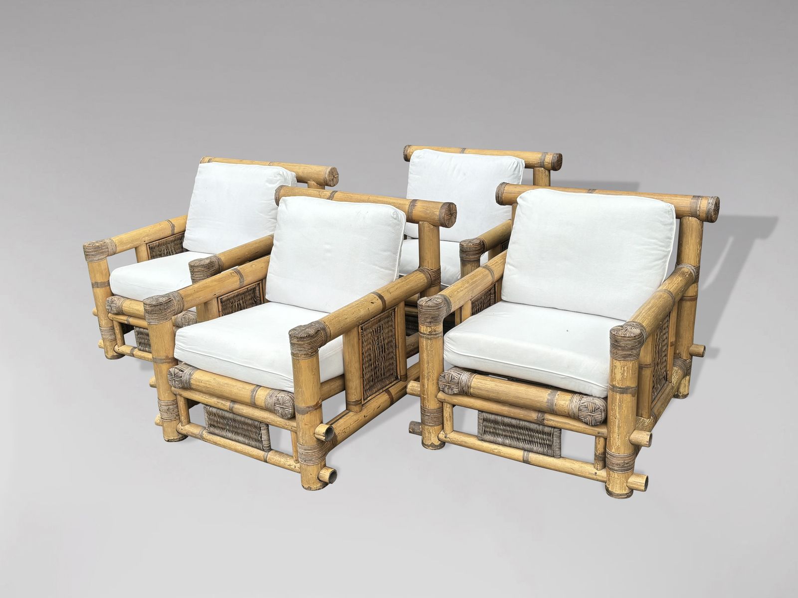 20th Century Set Of 4 Large Bamboo Pagoda Lounge Armchairs