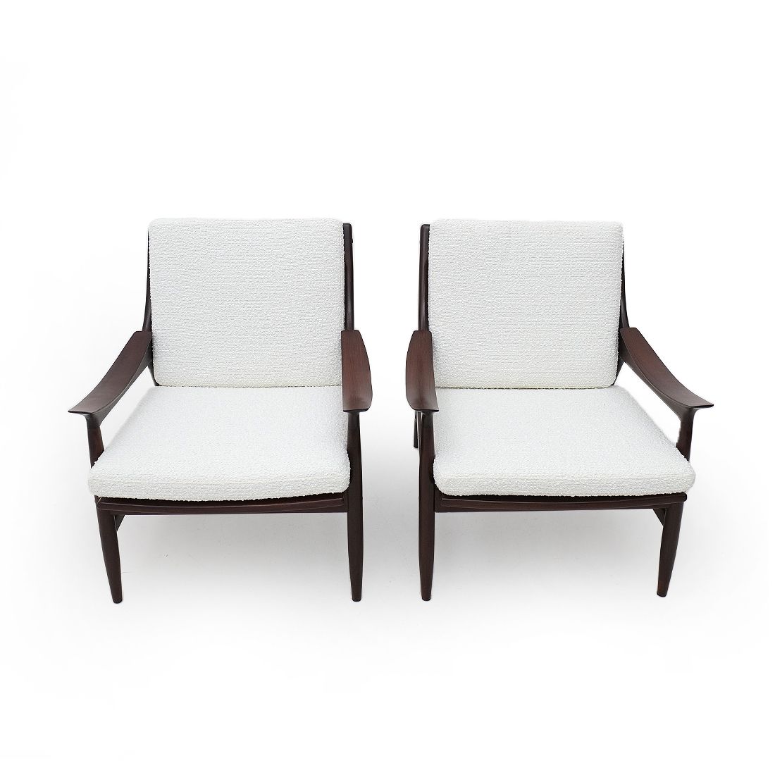 Furniture Pair Of Armchairs In Wood And White Bouclé By Mario Franchioni For Framar, 1960s photo