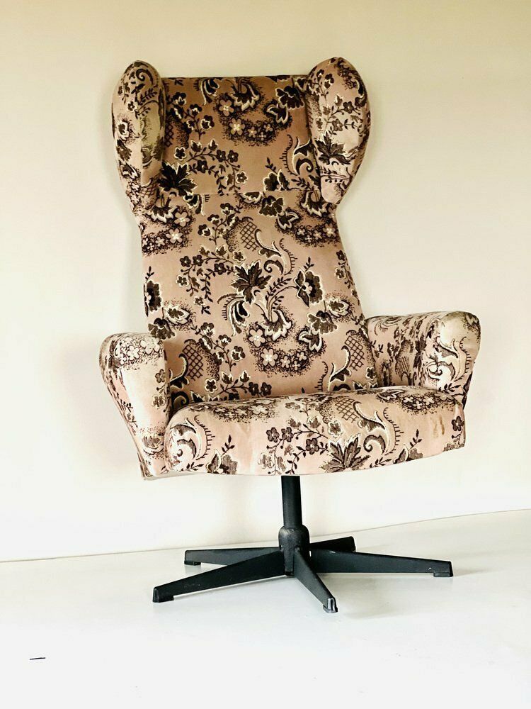 photo for sale Draaibare Fauteuil Met Vleugelleuningen, Tsjecho Slowakije, Jaren 1970