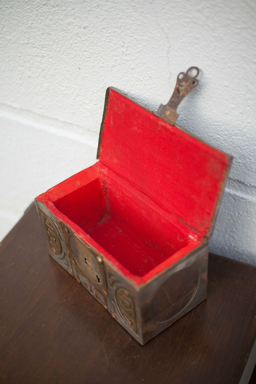 photo furniture Old Mauritanian Box, Mauritania Tuareg Wooden Chest With Worked Metal And Copper Frame, Collection, Rare