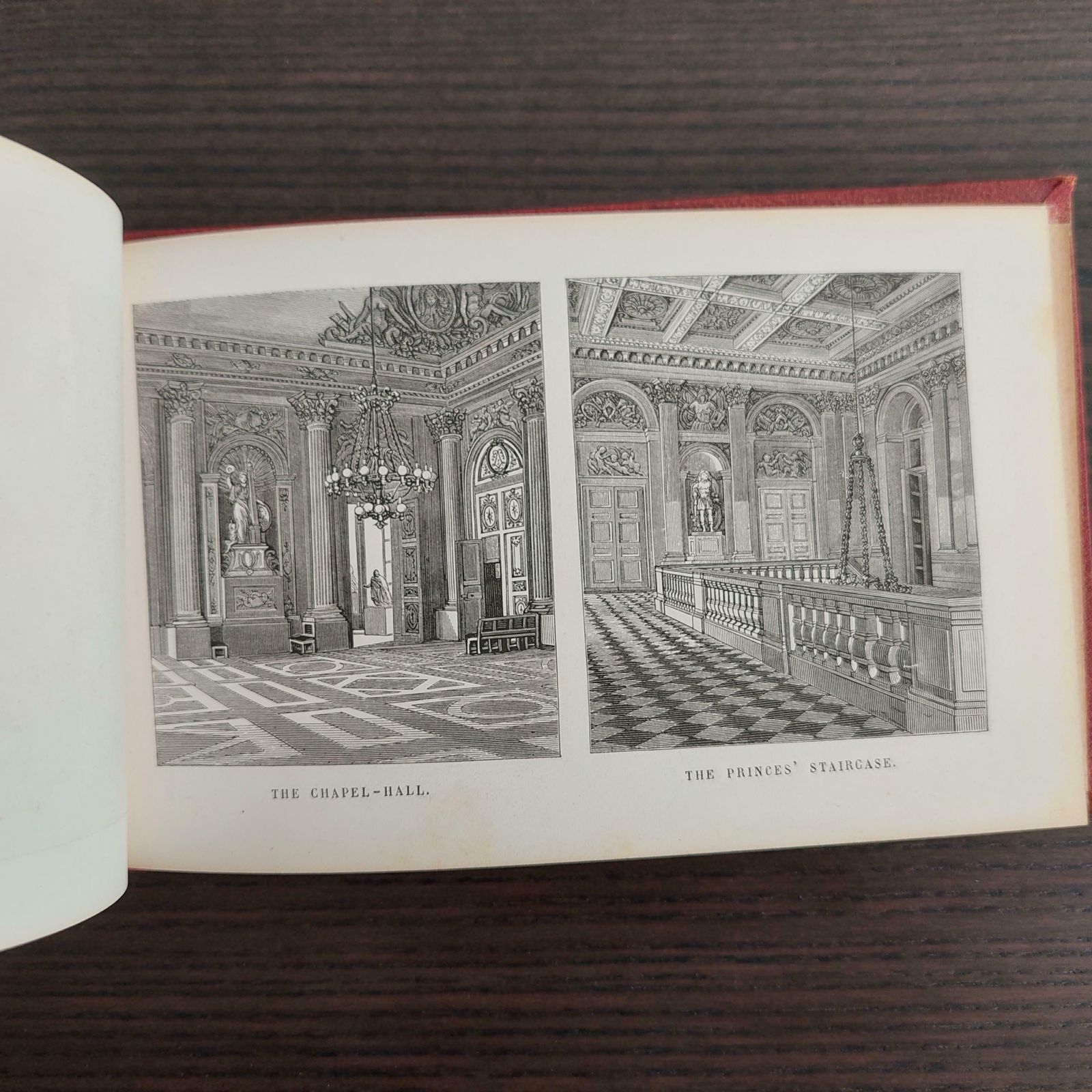 Small Book With 26 Views Of The Palaces And Gardens Of Versailles And Trianon photo vinterior