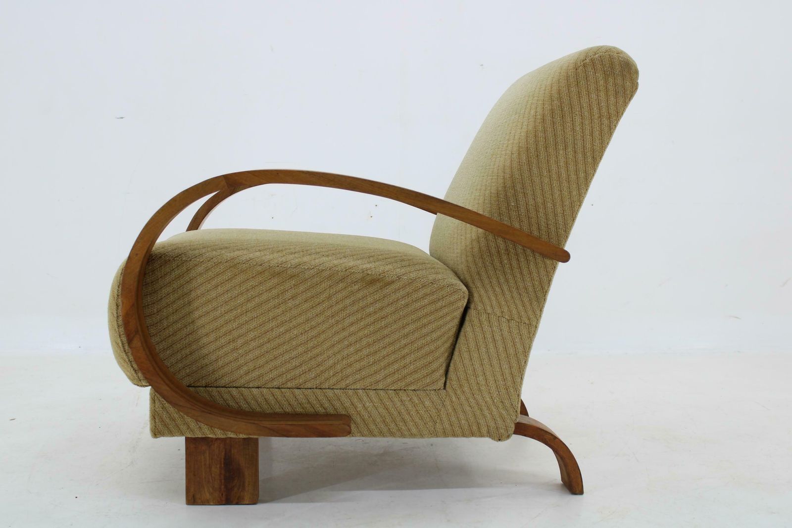1930s Art Deco Armchair, Czechoslovakia photo vinterior