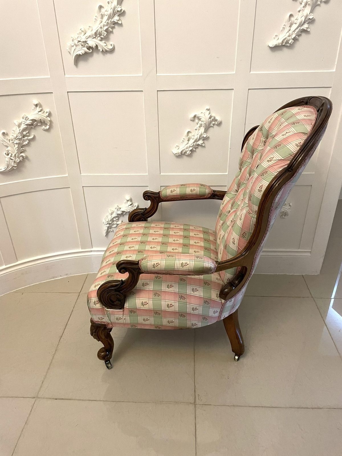 Antique 19th Century Quality Carved Walnut Armchair photo furniture