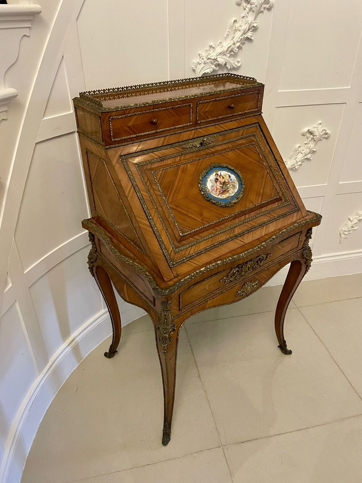 Fine Quality French Antique 19th Century Kingwood And Ormolu Mounted Bureau