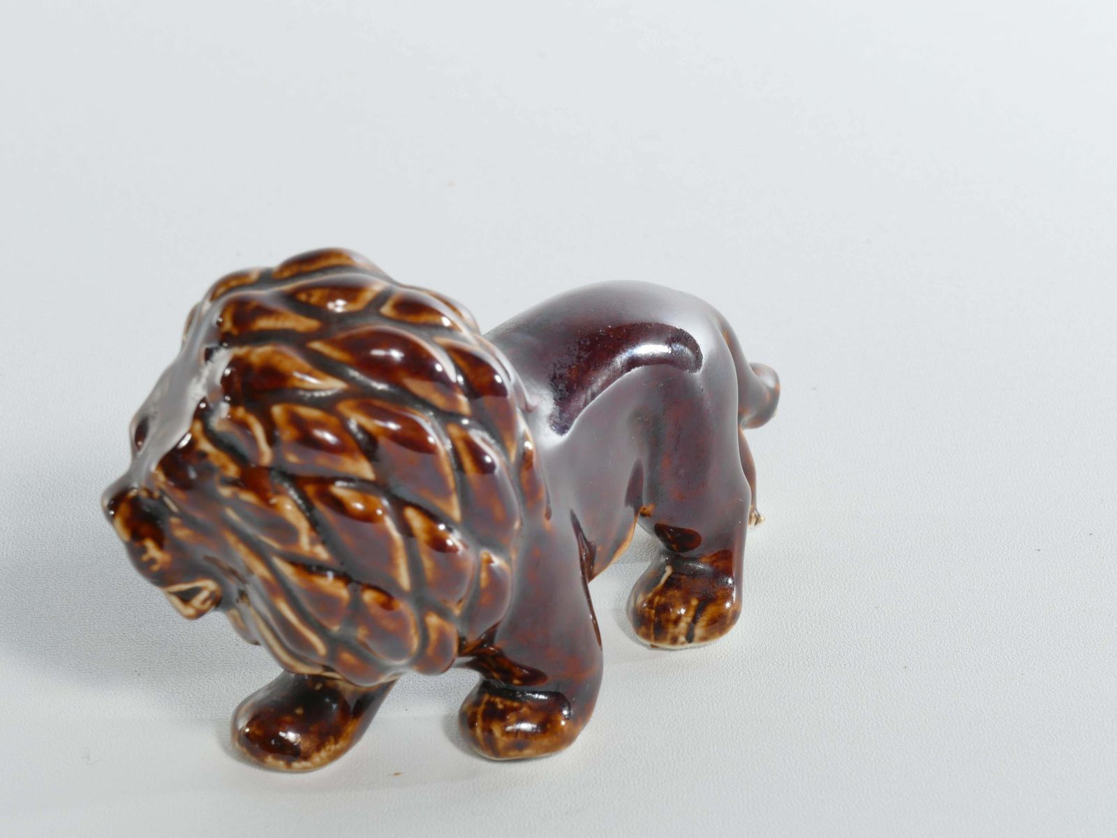 Mid Century Modern Chinese Brown Glazed Lion Figurine photo vinterior